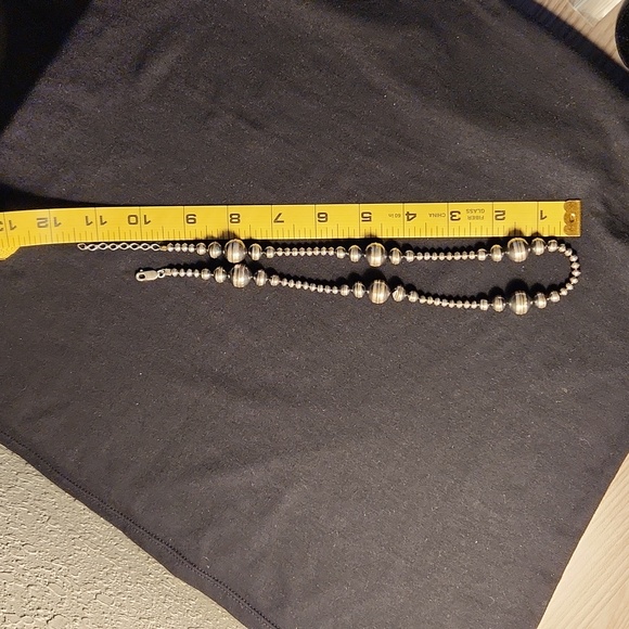 NWOT Native American Made SS Bench Bead Necklace - Picture 5 of 7